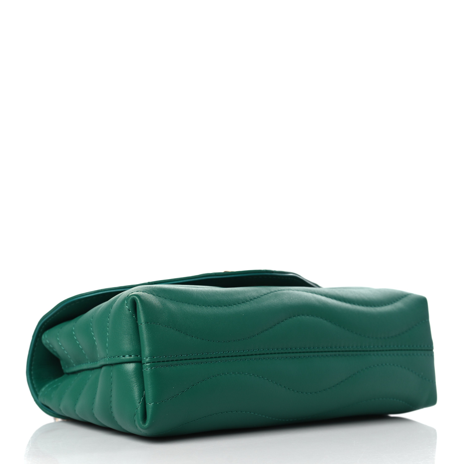 LOUIS VUITTON Calfskin New Wave Chain Bag MM Emerald LOUIS VUITTON Calfskin New Wave Chain Bag MM Emerald