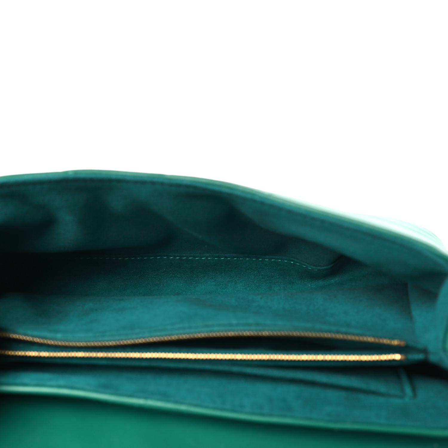 LOUIS VUITTON Calfskin New Wave Chain Bag MM Emerald LOUIS VUITTON Calfskin New Wave Chain Bag MM Emerald